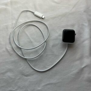 Apple Watch SE New 40MM Alluminum Case with Charger